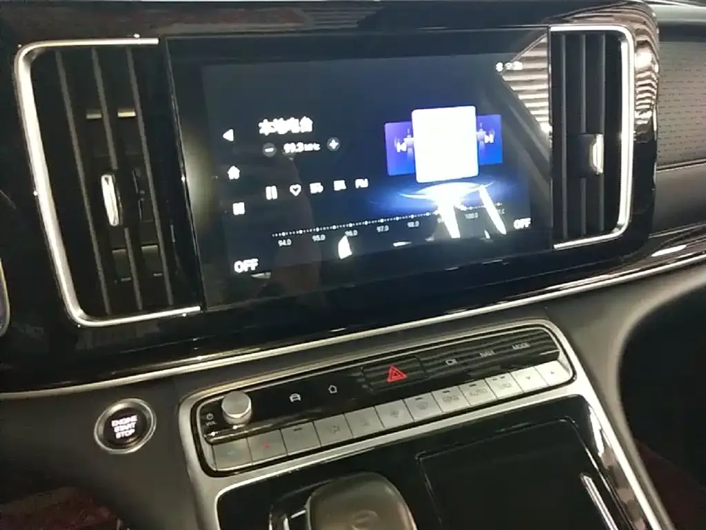 GAC Motor Trumpchi M8 — фото 4