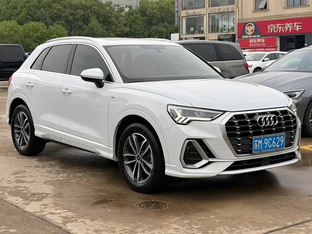 Audi Q3 — фото 5