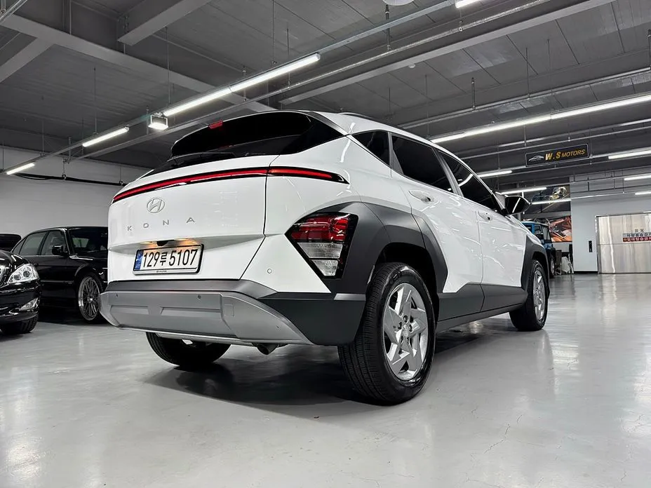 Hyundai Kona — фото 7