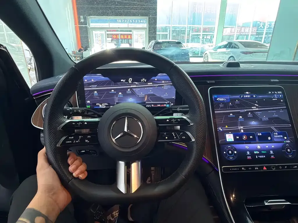 Mercedes-Benz EQE SUV 2023 из CN, фото 8