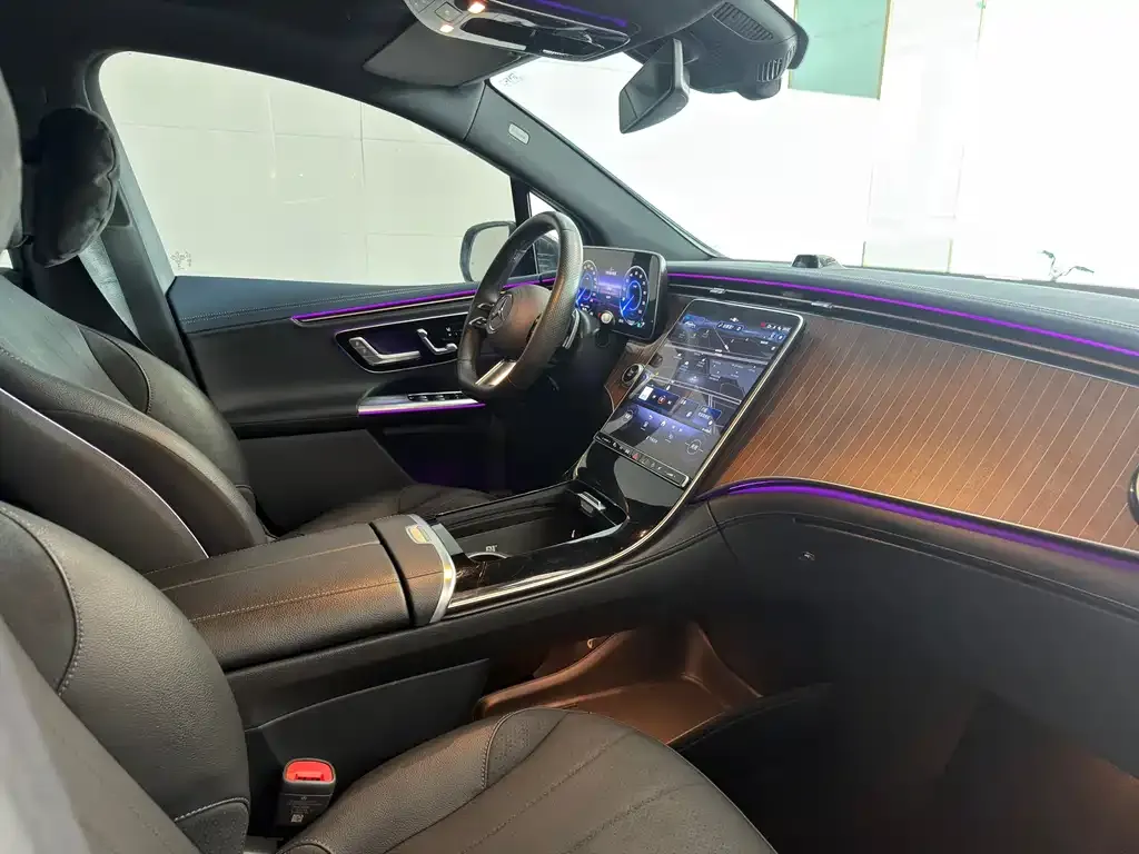 Mercedes-Benz EQE SUV 2023 из CN, фото 3