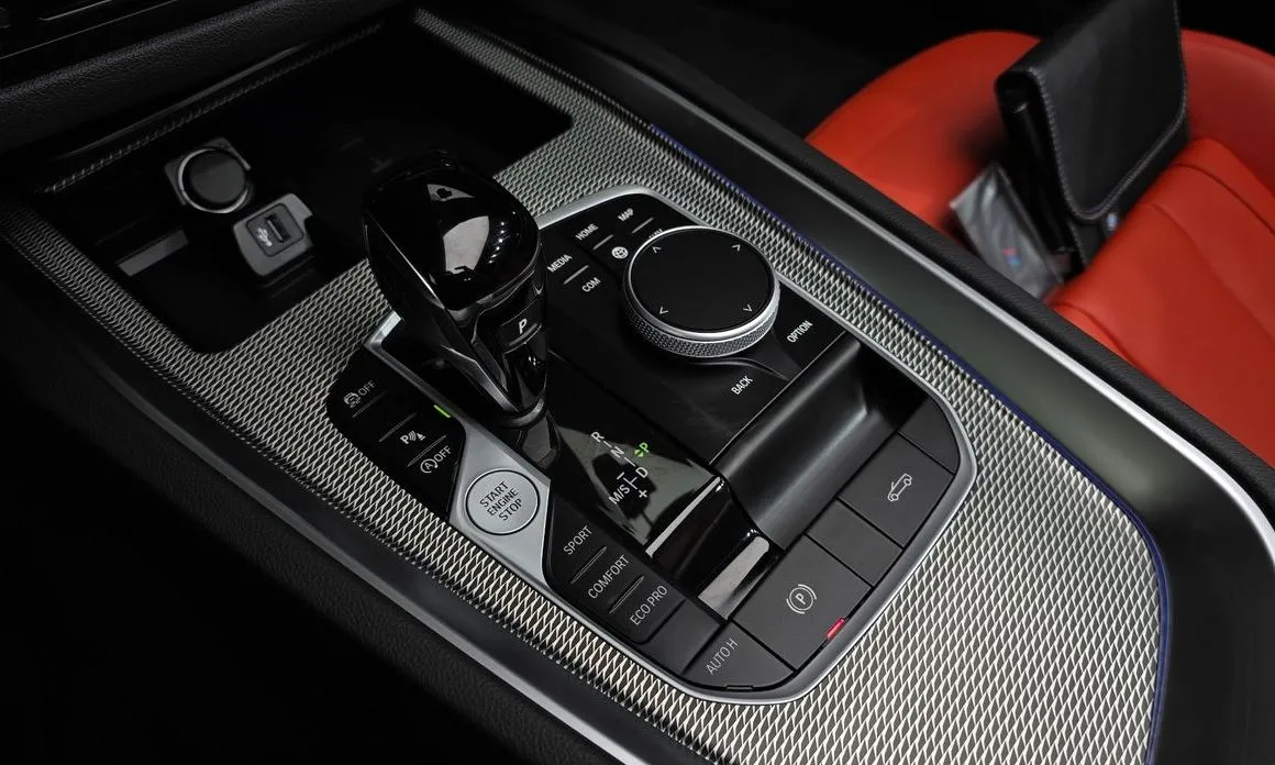 BMW Z4 2025 из KR, фото 7