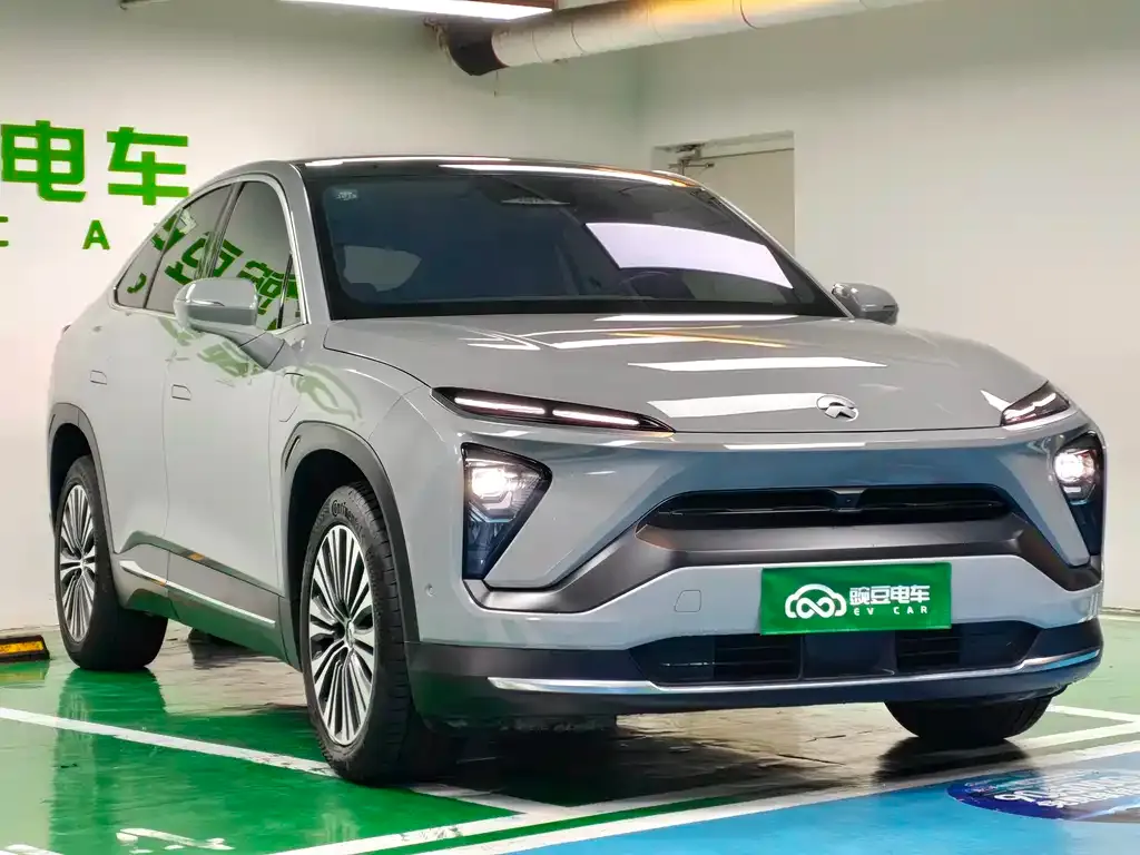 NIO EC6 — фото 10