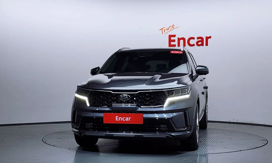 Kia Sorento — фото 5