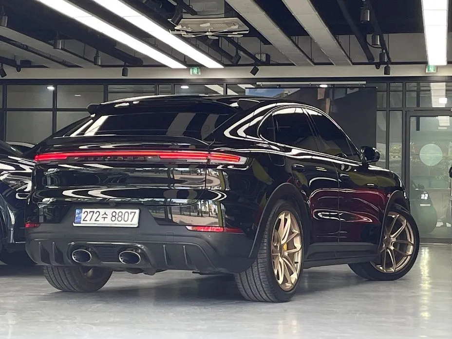 Porsche Cayenne 2024 из KR, фото 4
