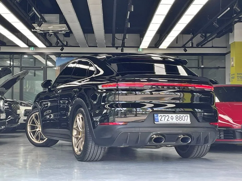 Porsche Cayenne 2024 из KR, фото 2