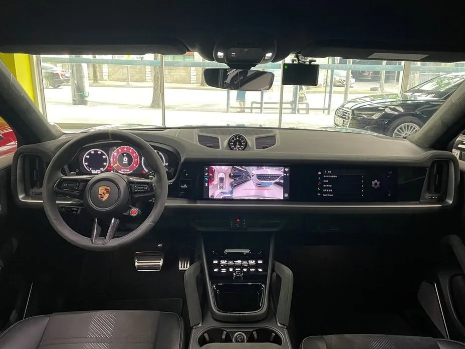 Porsche Cayenne 2024 из KR, фото 6