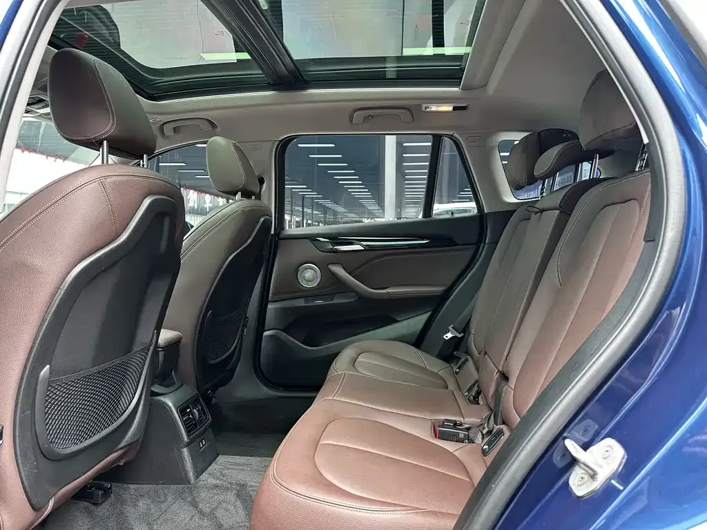 BMW X1 2023 из CN, фото 6