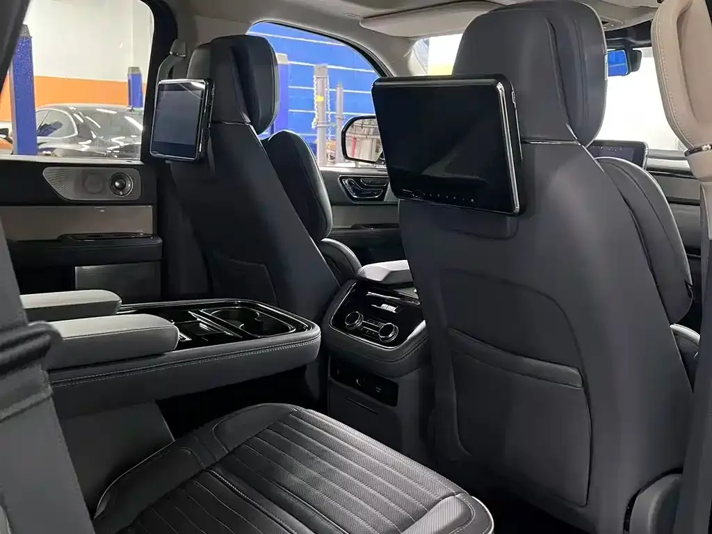 Lincoln Navigator 2021 из CN, фото 5