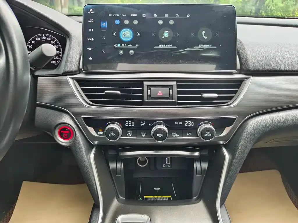 Honda Accord — фото 2