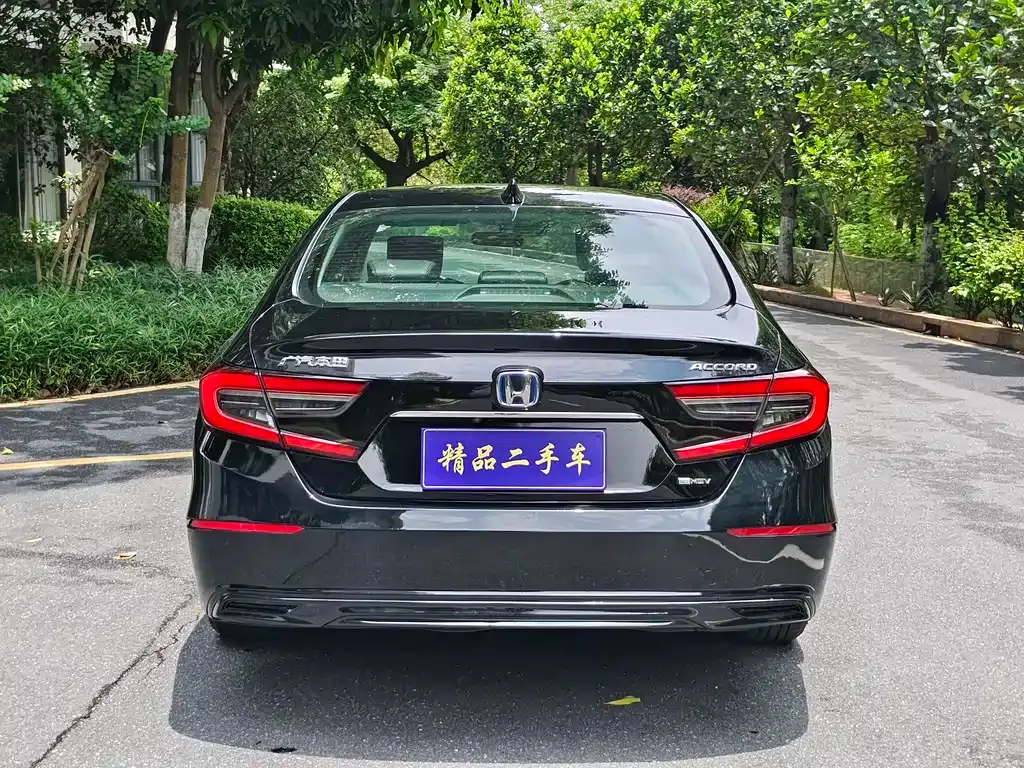 Honda Accord — фото 4