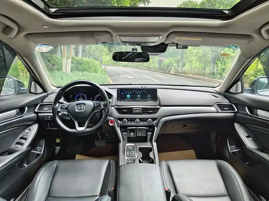 Honda Accord — фото 3