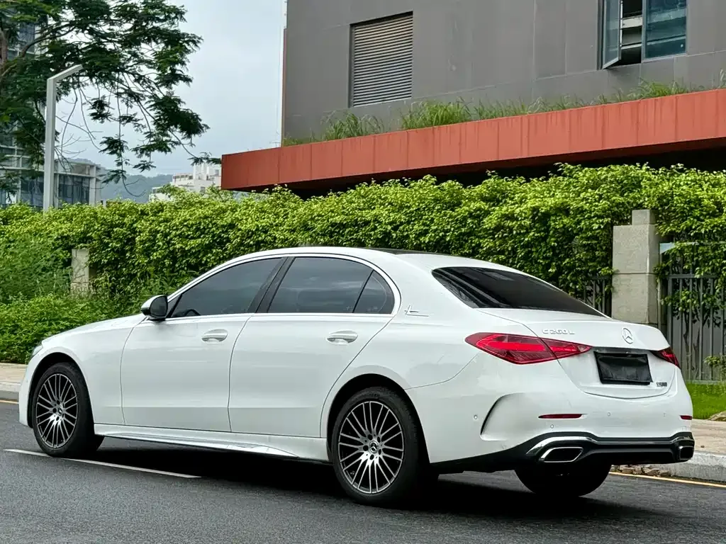 Mercedes-Benz C-Class — фото 10