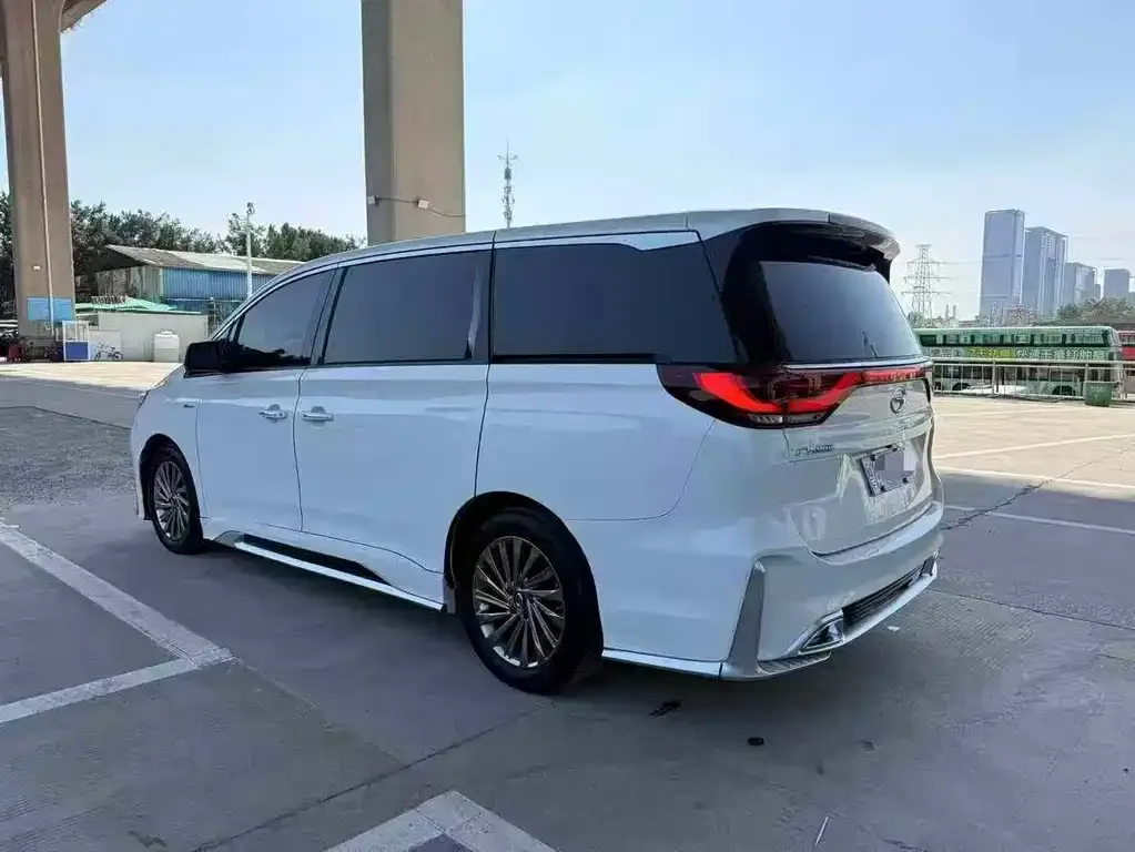 GAC Motor Trumpchi M8 — фото 8