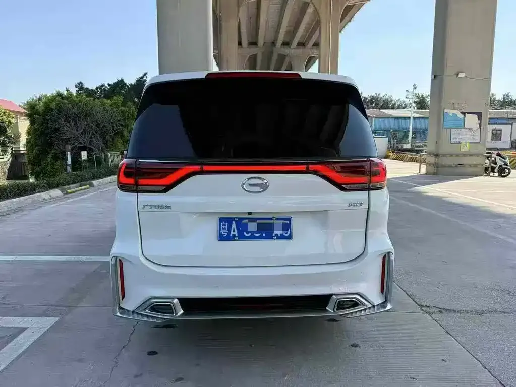 GAC Motor Trumpchi M8 — фото 9