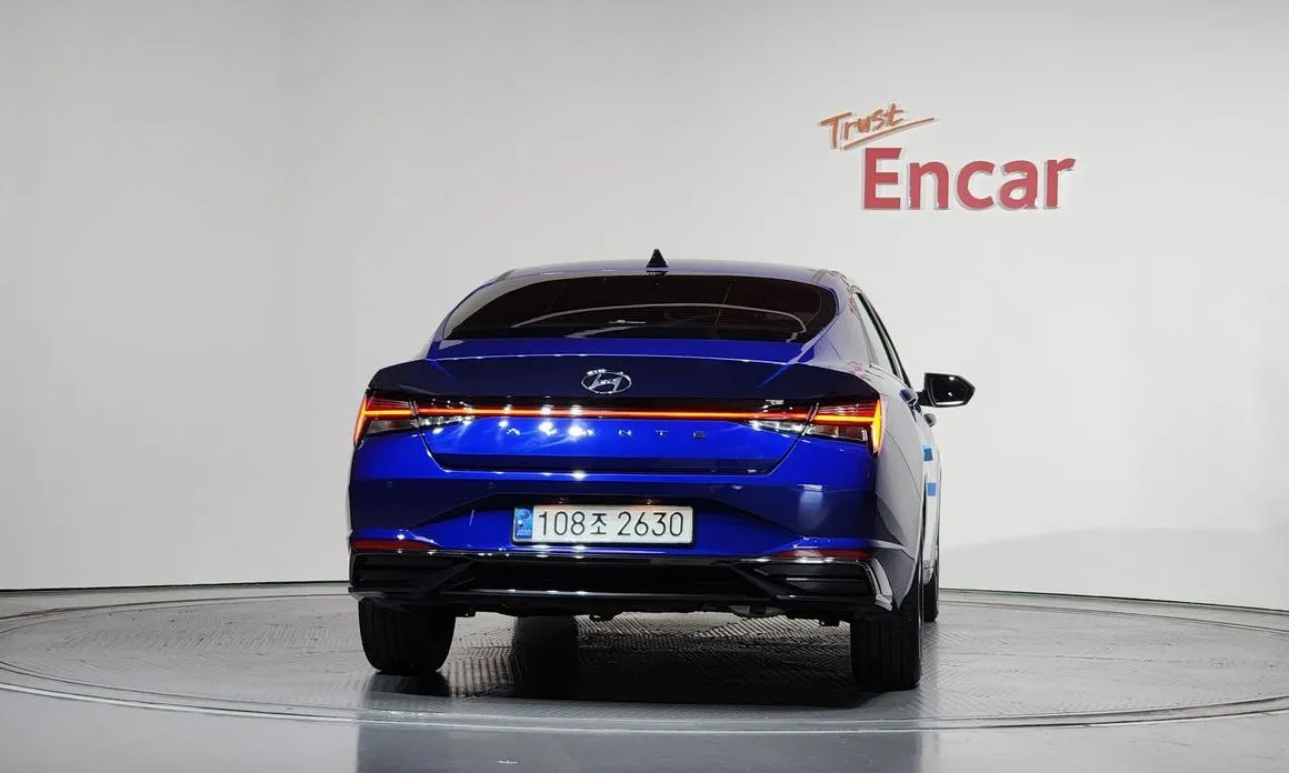 Hyundai AVANTE — фото 3