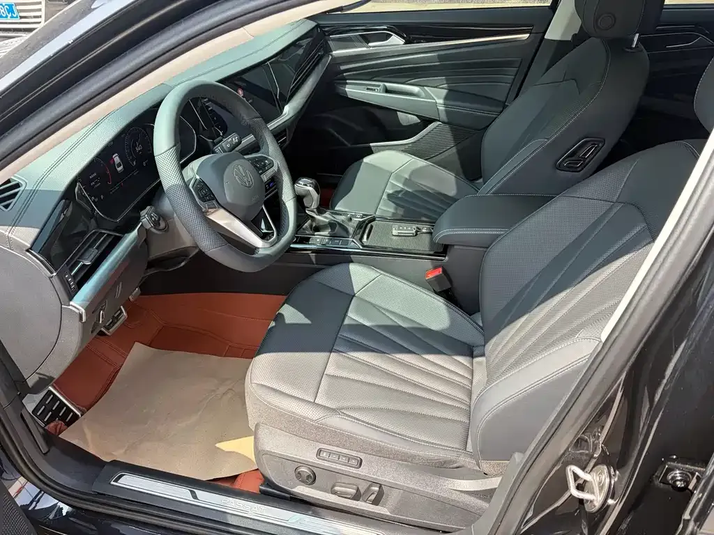 Volkswagen Passat — фото 9