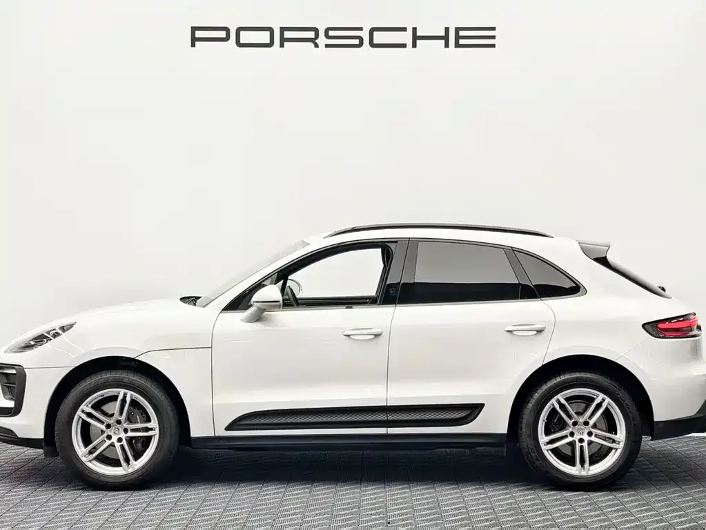 Porsche Macan — фото 7