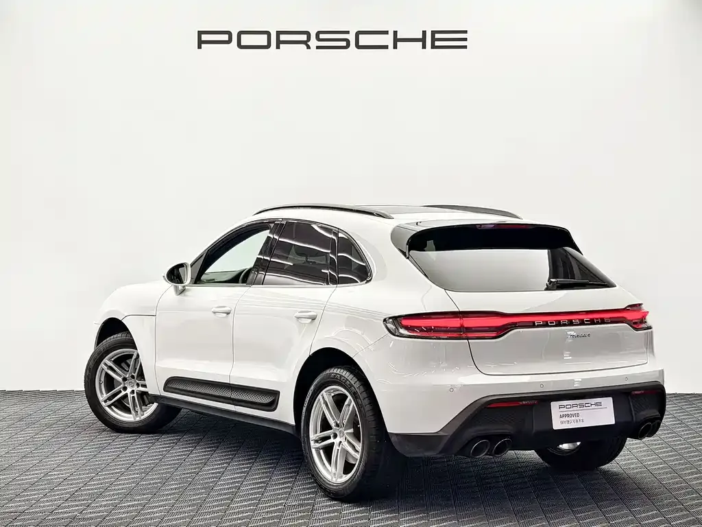 Porsche Macan — фото 10