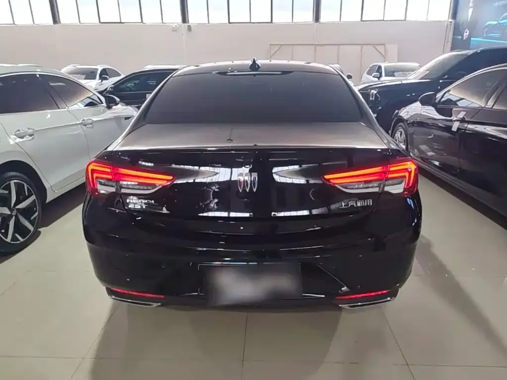 Buick Regal — фото 2