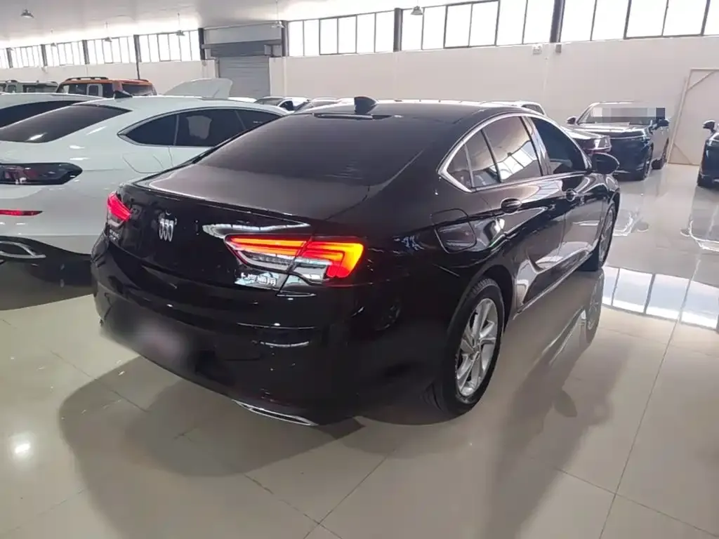 Buick Regal — фото 9