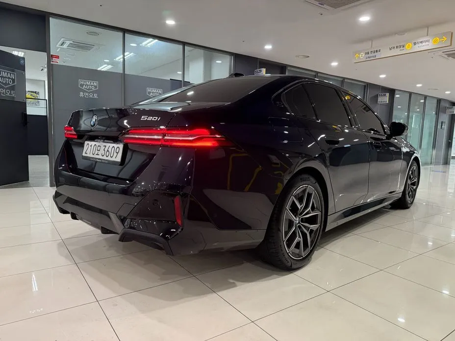 BMW 5-Series 2025 из KR, фото 6