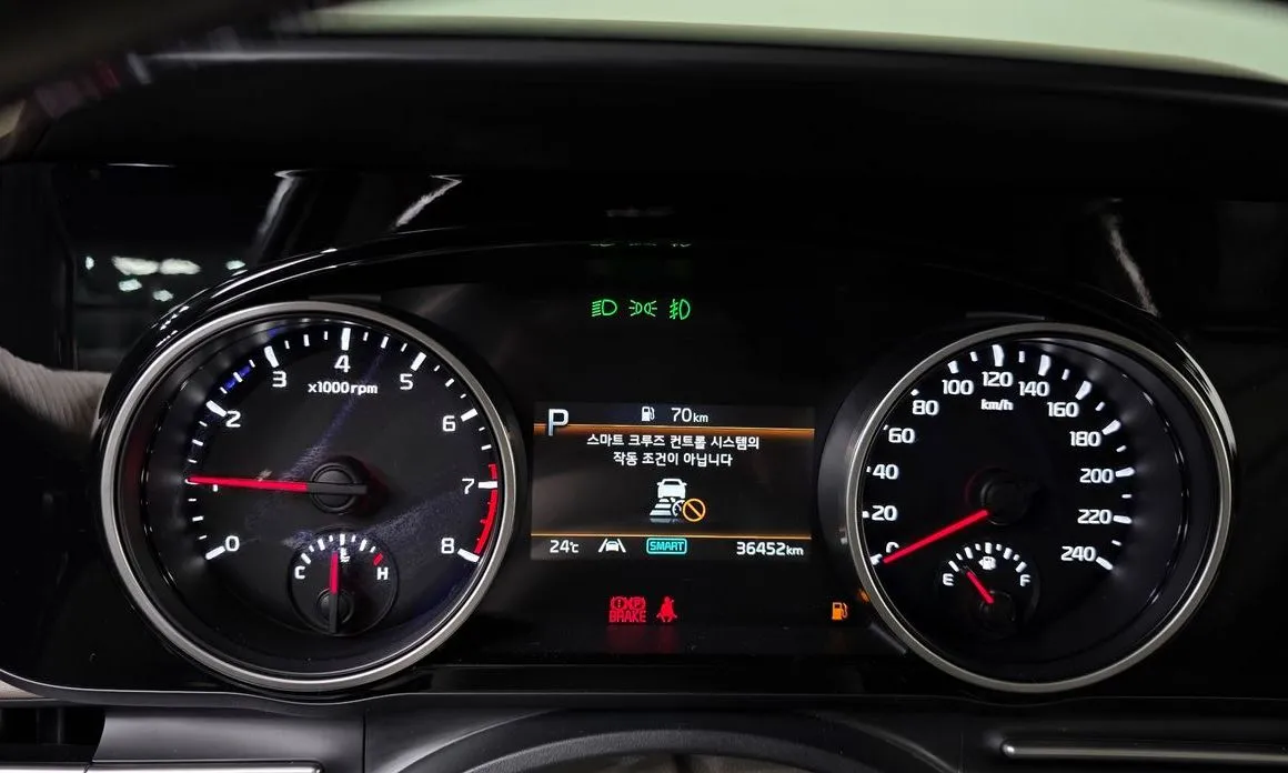 Kia Carnival 2023 из KR, фото 4