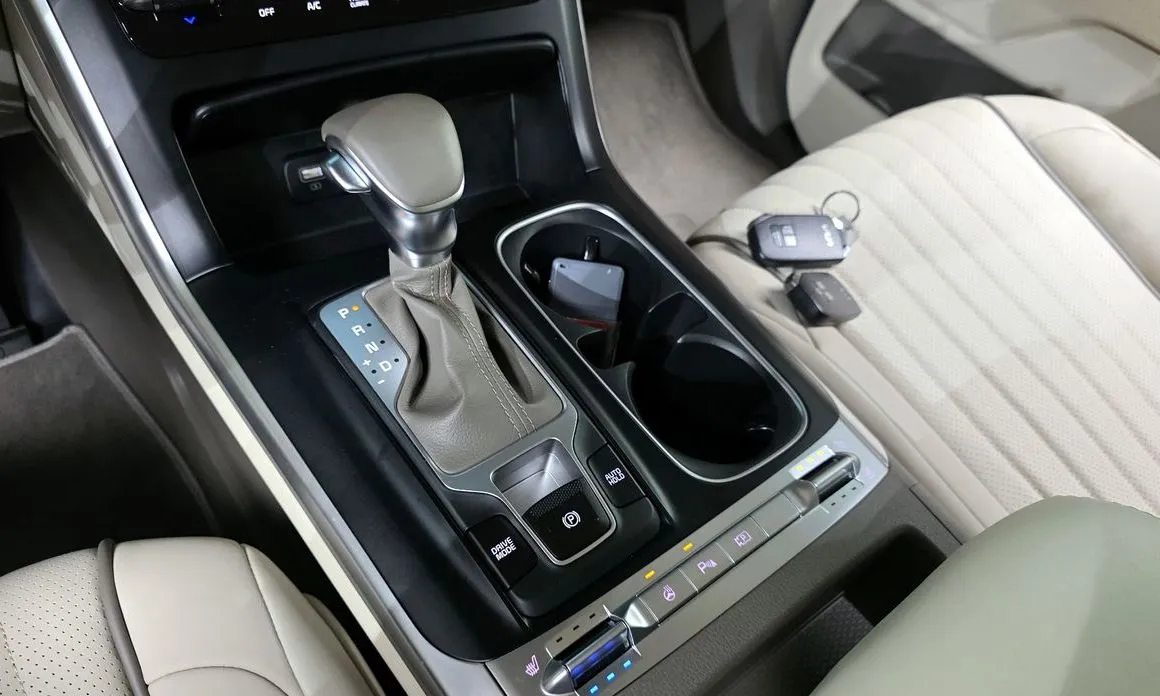 Kia Carnival 2023 из KR, фото 6