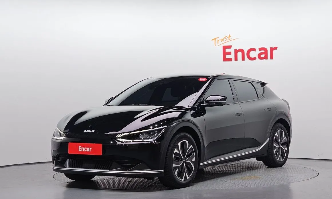 Kia EV6 — фото 1