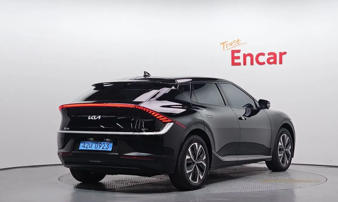 Kia EV6 — фото 2
