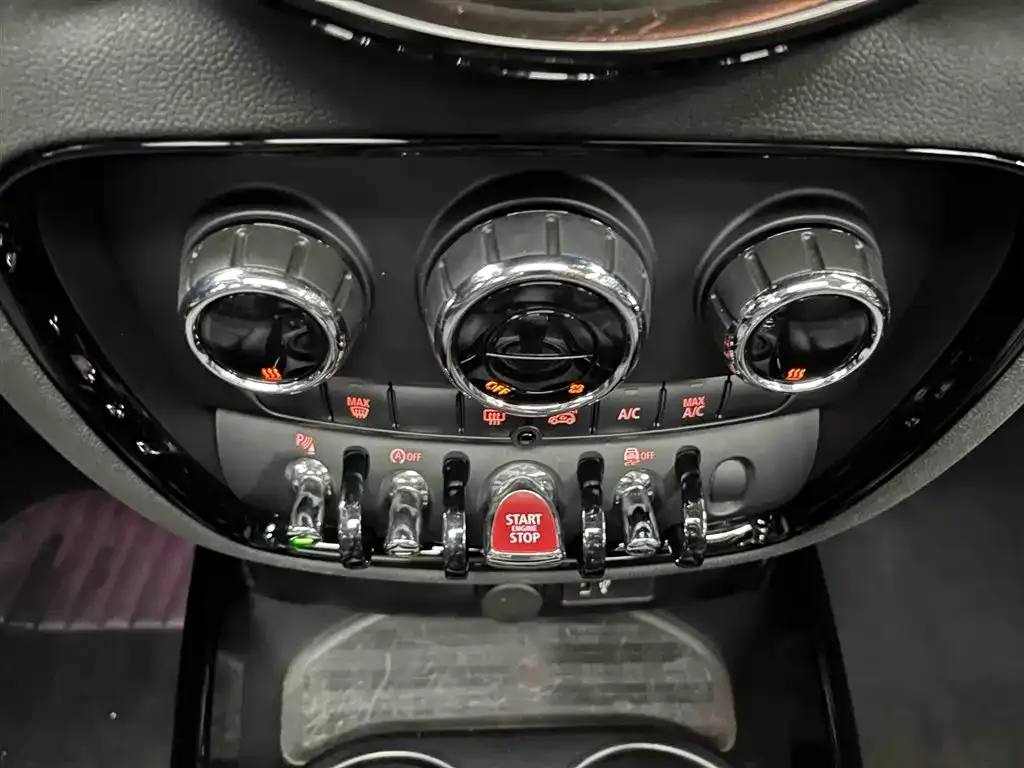 MINI Clubman 2022 из CN, фото 4