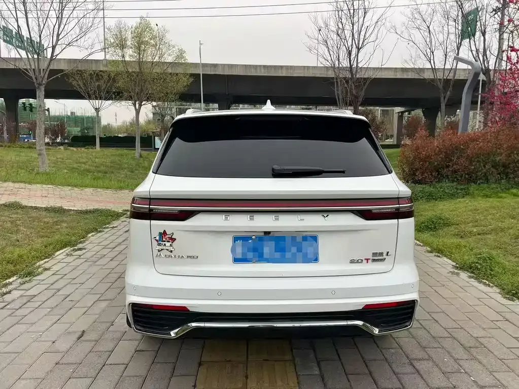 Geely Xingyue L — фото 6