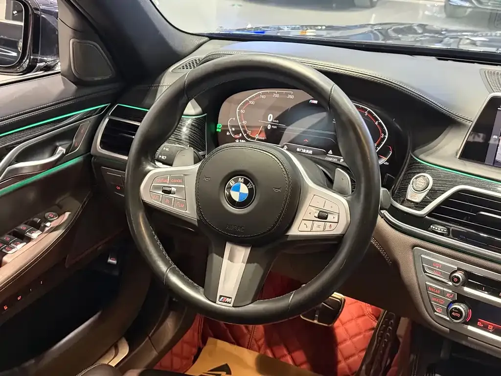 BMW 7 Series 2021 из CN, фото 5