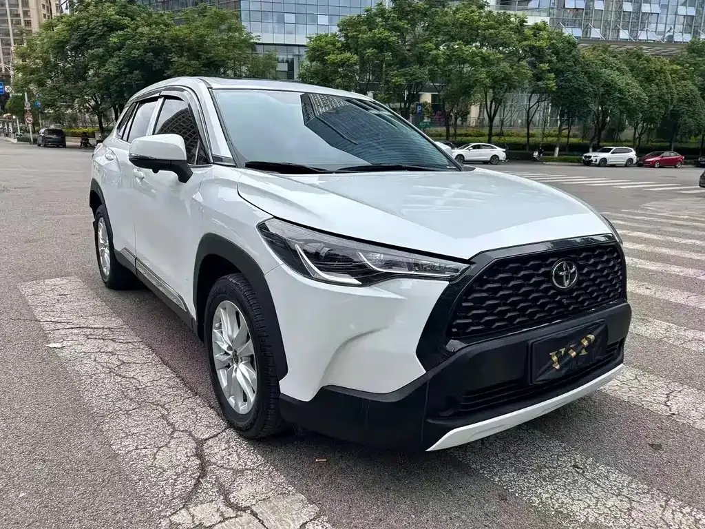 Toyota Corolla Cross 2023 из CN, фото 9