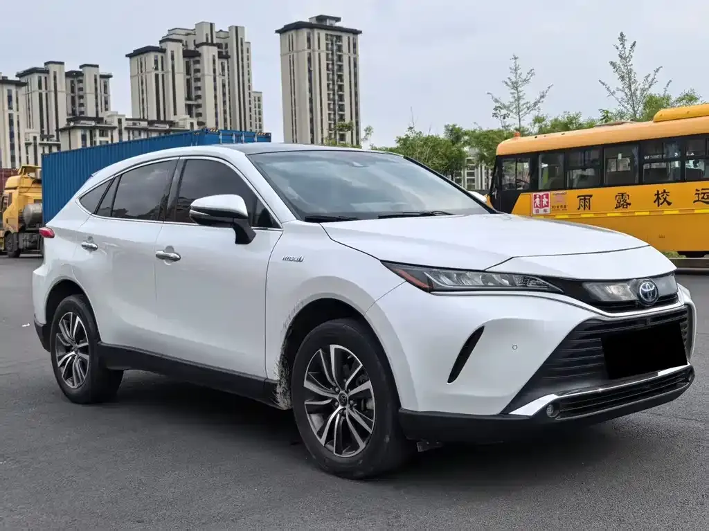 Toyota Harrier — фото 9
