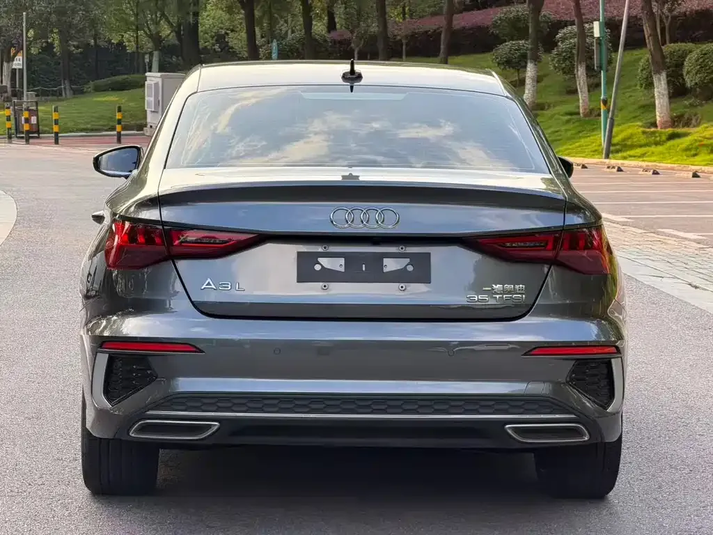 Audi A3 — фото 2