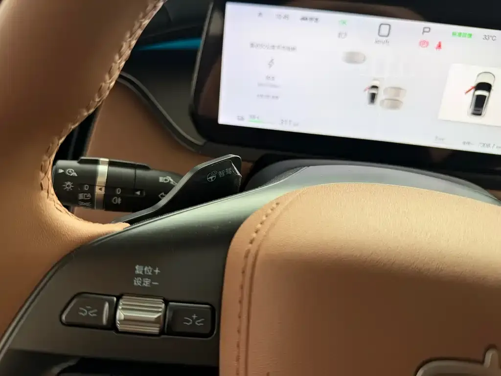 BYD L EV 2025 из CN, фото 2