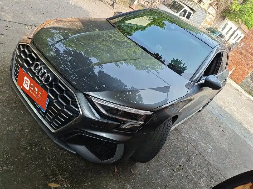 Audi A3 — фото 1