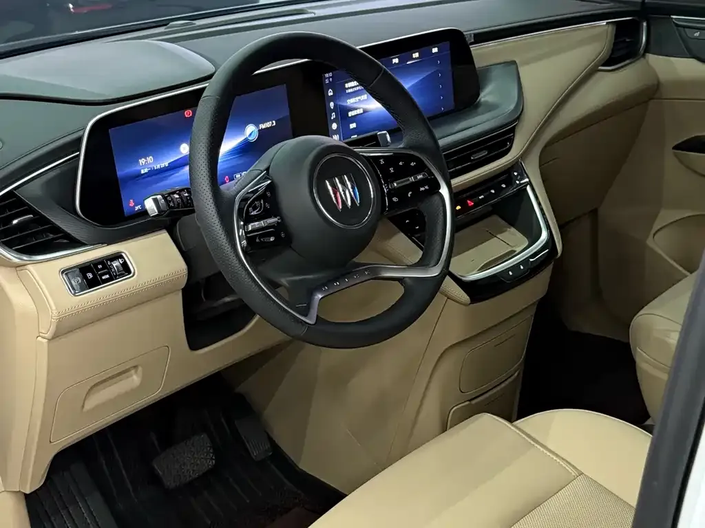 Buick GL8 Hybrid — фото 10