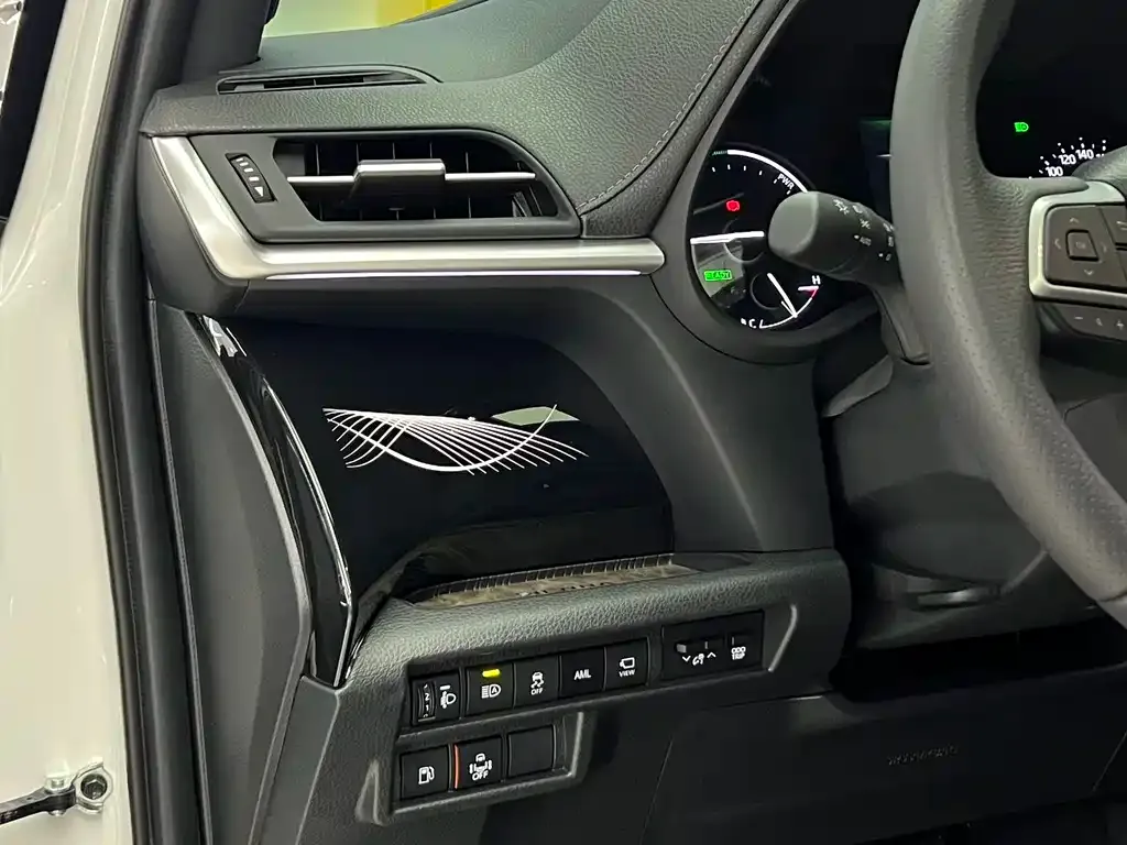 Toyota Sienna 2025 из CN, фото 6