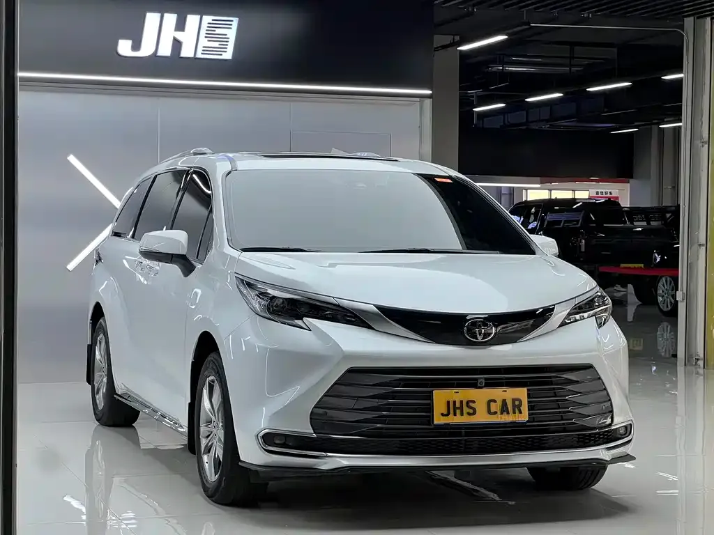 Toyota Sienna 2025 из CN, фото 10