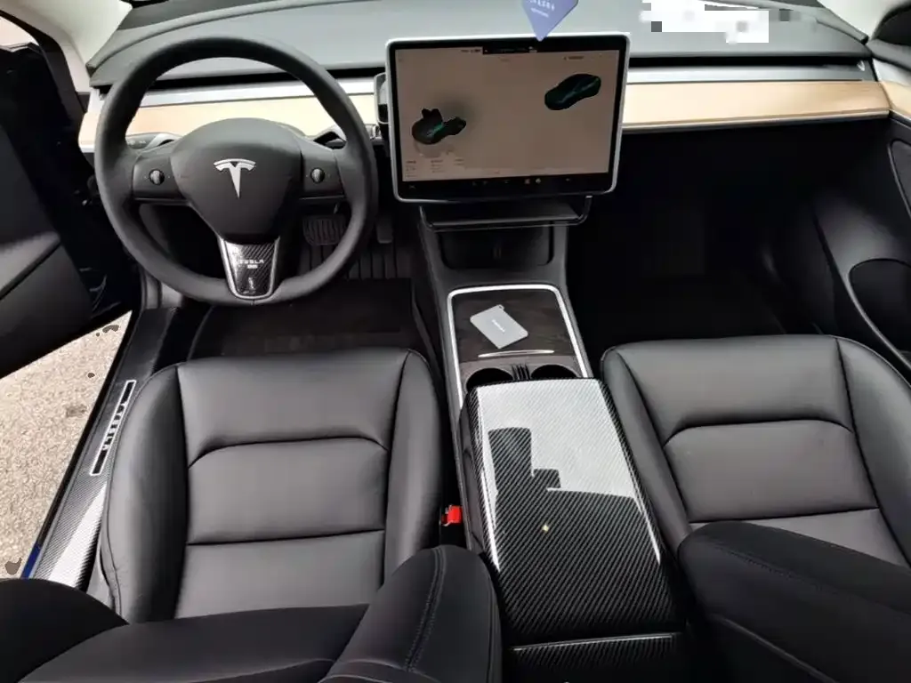 Tesla Model 3 — фото 6