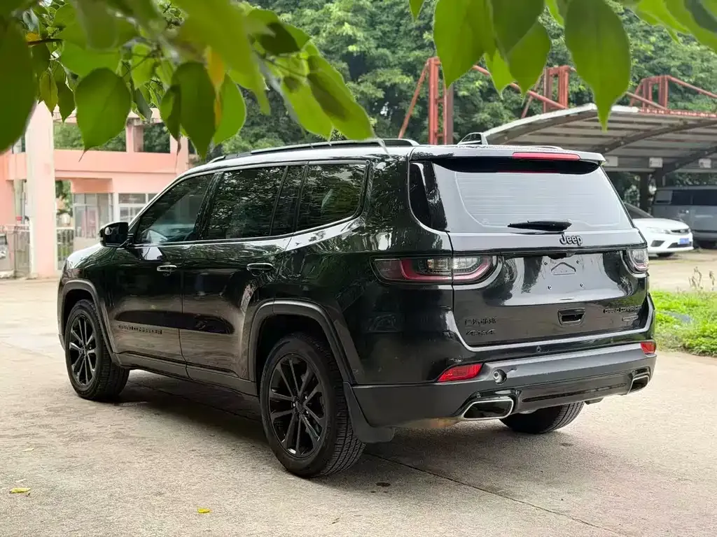 Jeep Grand Commander 2021 из CN, фото 8