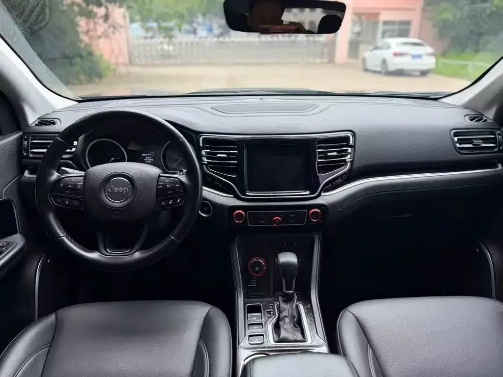 Jeep Grand Commander 2021 из CN, фото 3