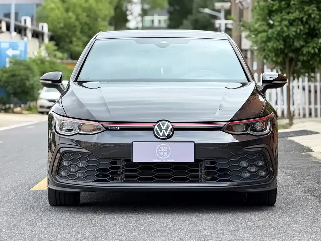 Volkswagen Golf GTI 2024 из CN, фото 3