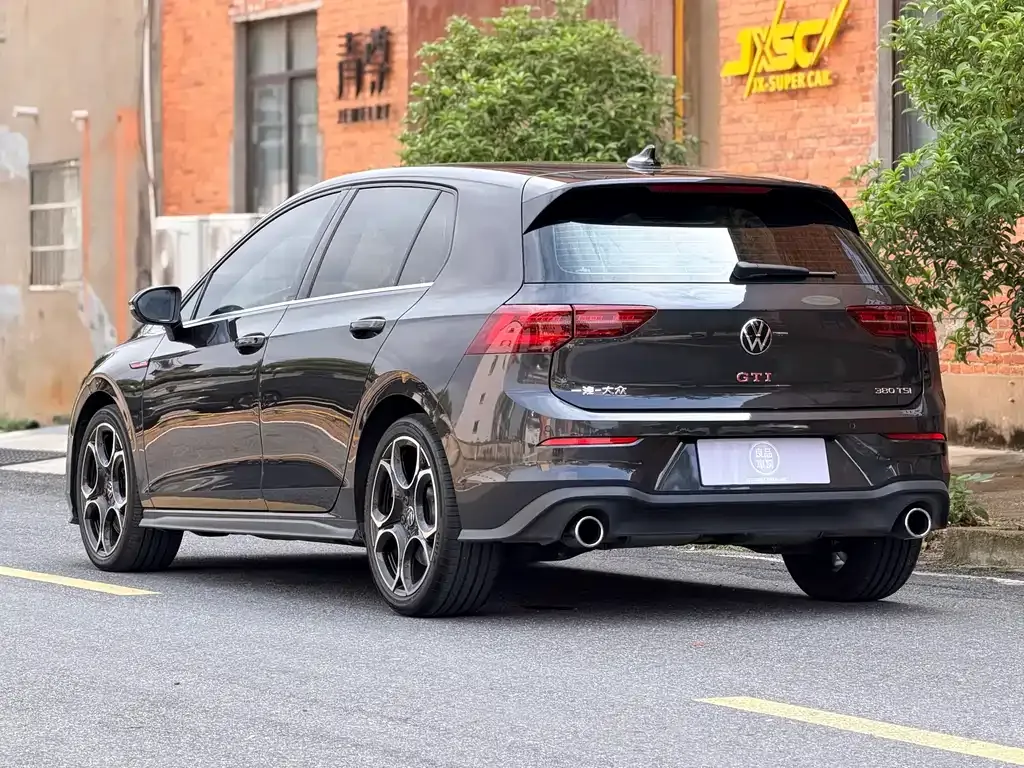 Volkswagen Golf GTI 2024 из CN, фото 9