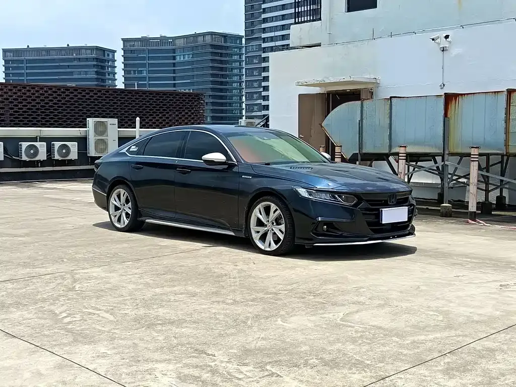 Honda Accord — фото 7