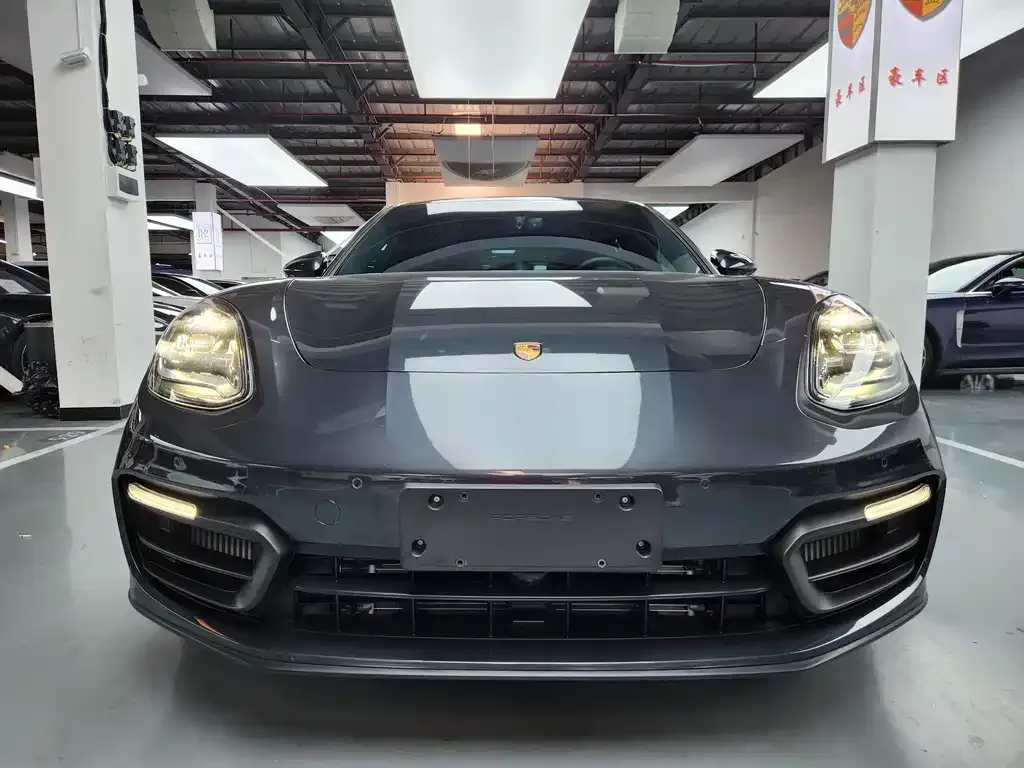 Porsche Panamera 2021 из CN, фото 3