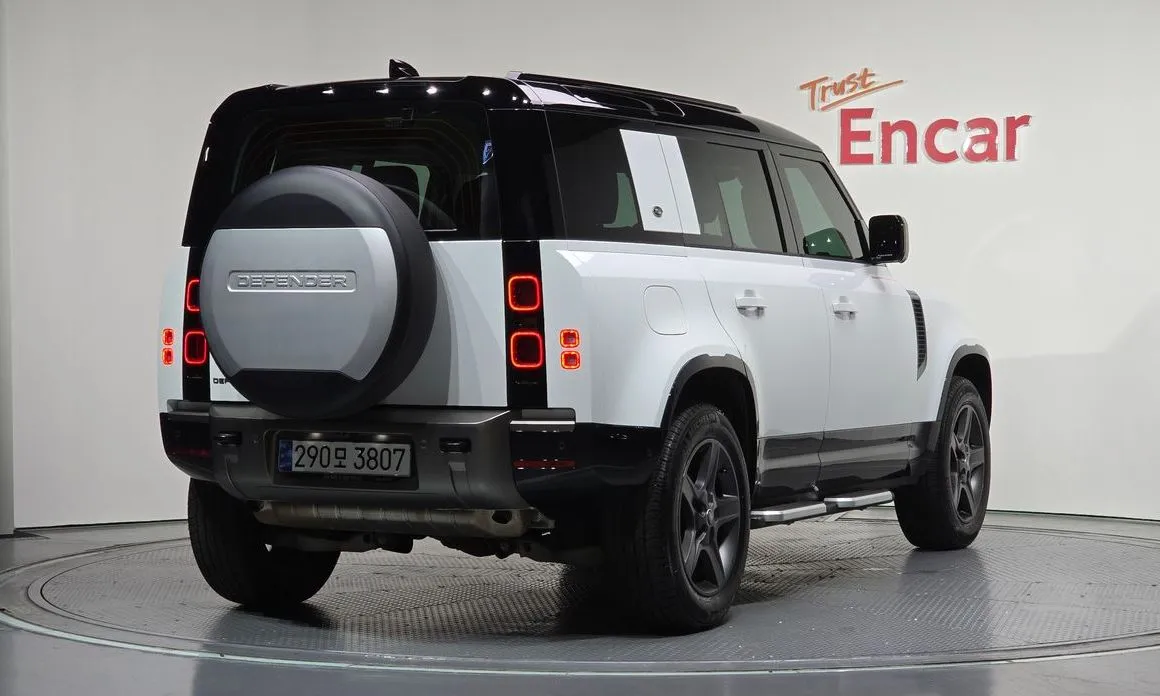 Land Rover Defender 2024 из KR, фото 8