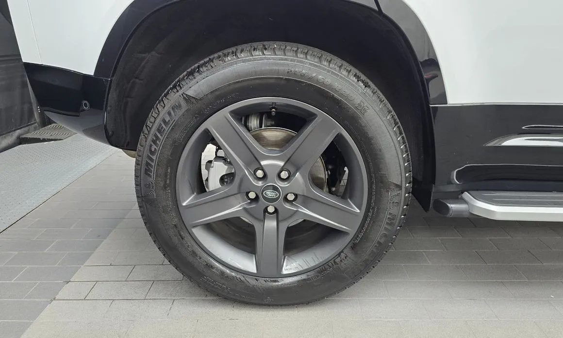Land Rover Defender 2024 из KR, фото 7